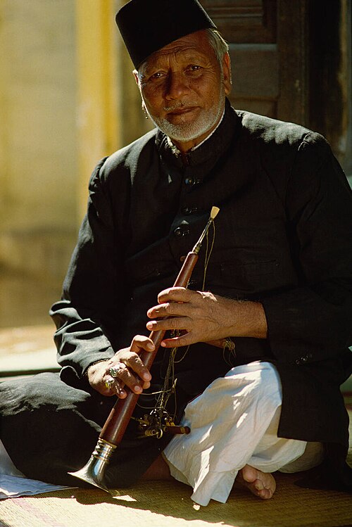 Ustad Bismillah Khan performing with his shehnai